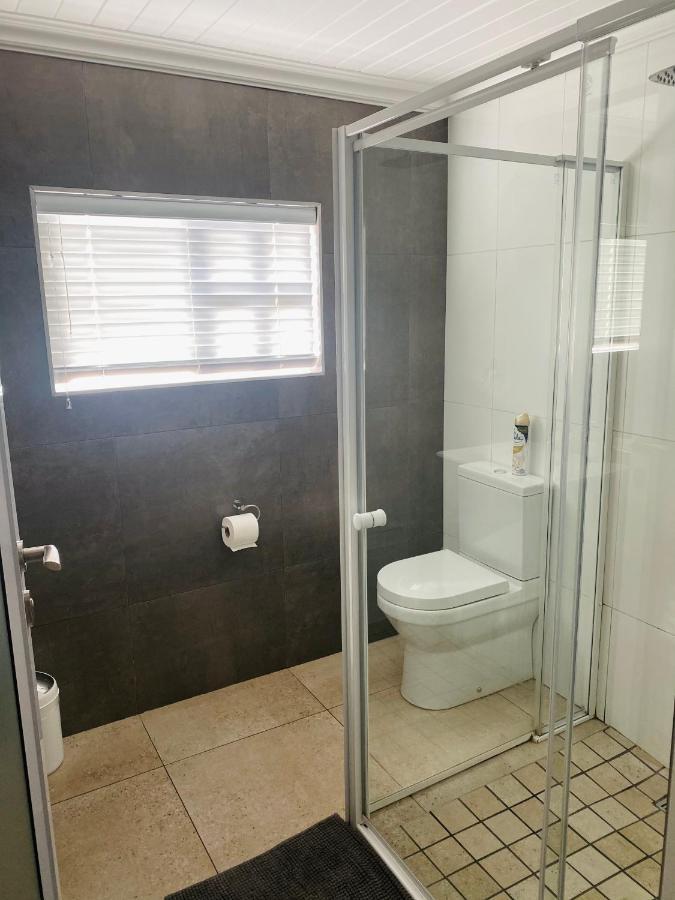 Impa-Lala Country Estate Bed & Breakfast Bloemfontein Exterior photo
