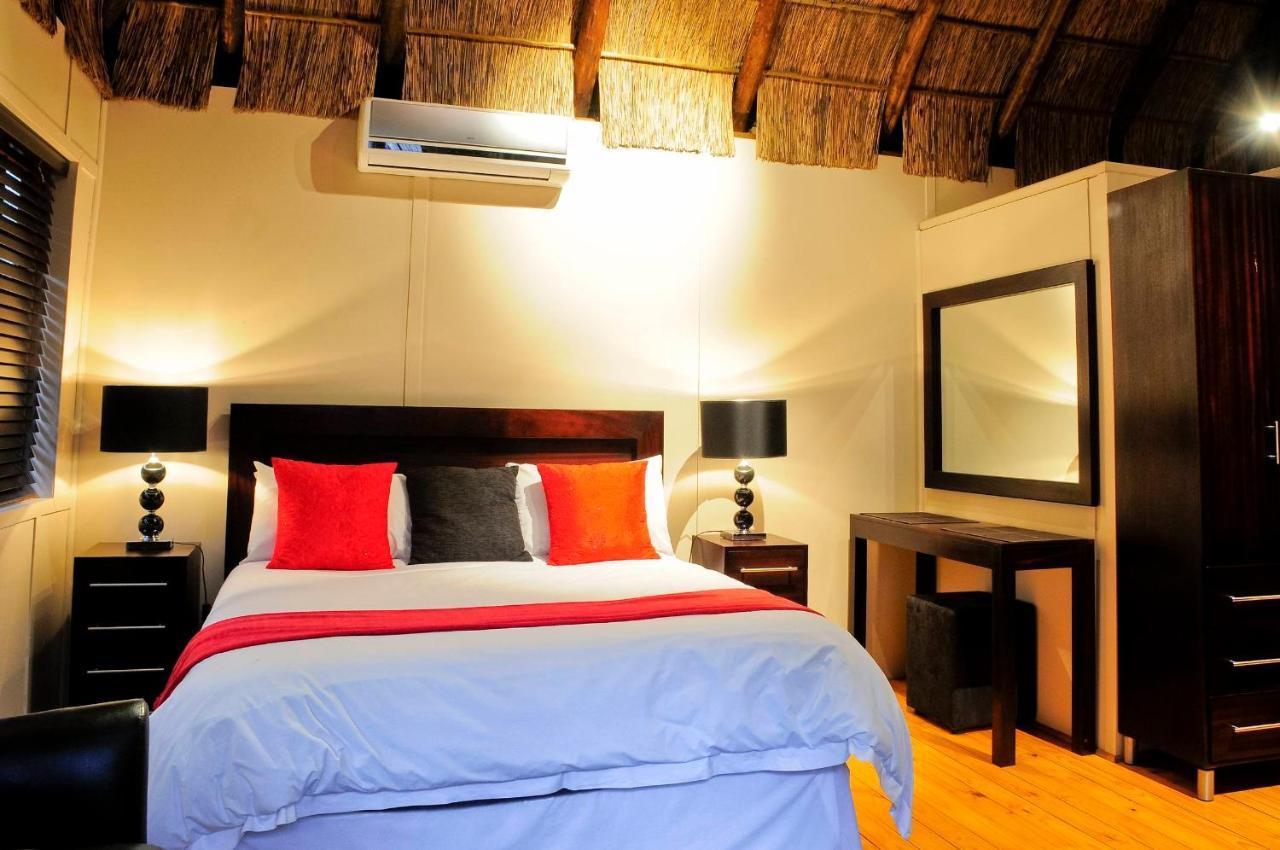 Impa-Lala Country Estate Bed & Breakfast Bloemfontein Exterior photo