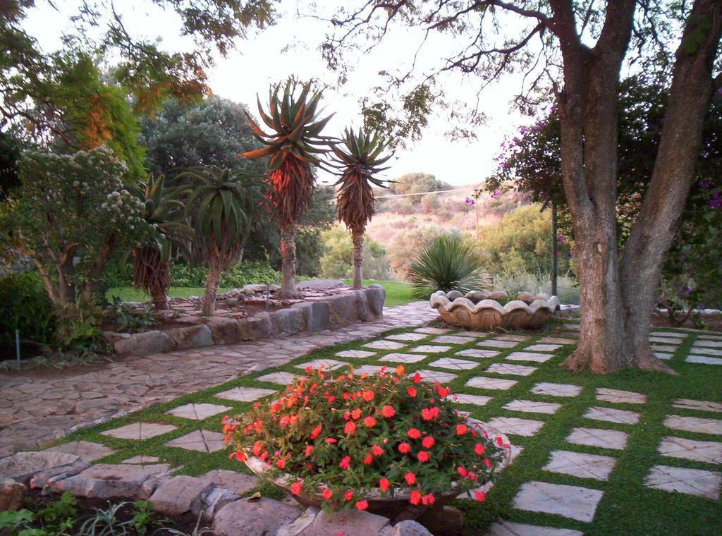 Impa-Lala Country Estate Bed & Breakfast Bloemfontein Exterior photo